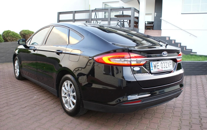 Ford Mondeo cena 53800 przebieg: 195000, rok produkcji 2019 z Stryków małe 407